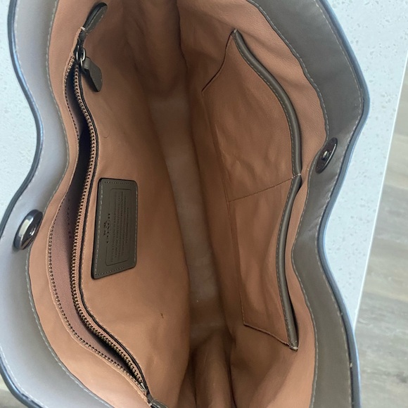 Coach Nomad crossbody - Picture 4 of 11